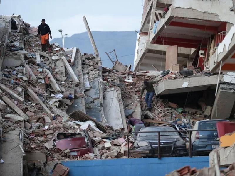 Ya van 4,829 fallecidos por los terremotos en Venezuela.
