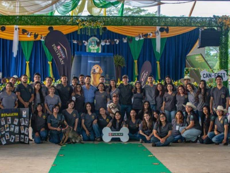 <b>A través de sus iniciativas de desarrollo juvenil, Nestlé continúa fortaleciendo el talento de jóvenes hondureños.</b>