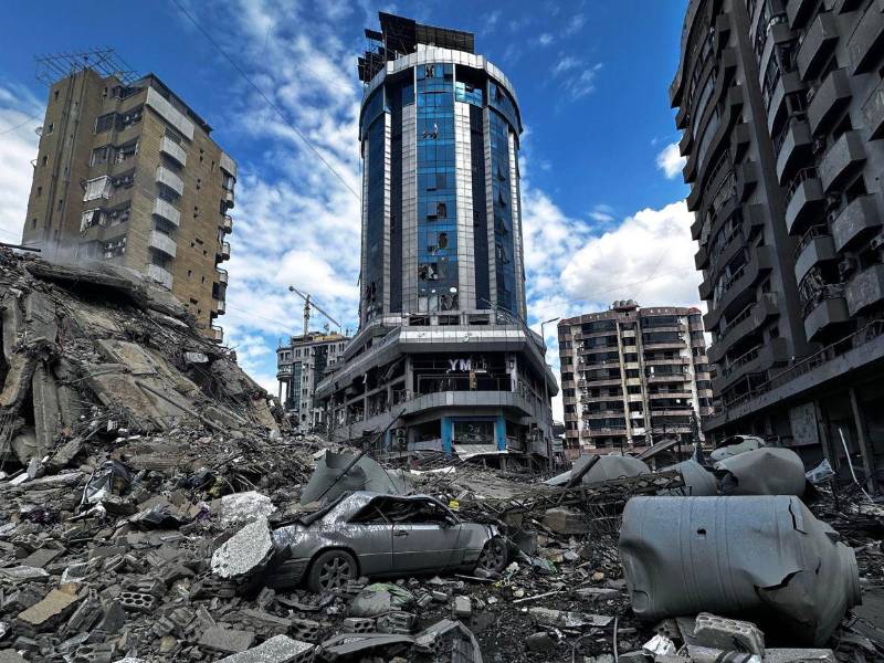 Los ataques se producen apenas unas horas después de la orden de evacuación publicada por el portavoz en lengua árabe del Ejército israelí, Avichay Adraee.