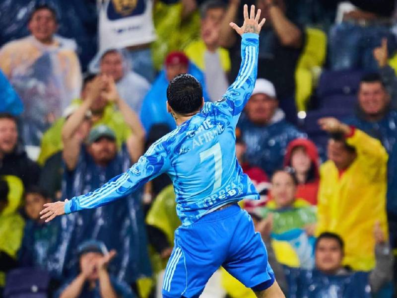 Imágenes del desarrollo del partido.