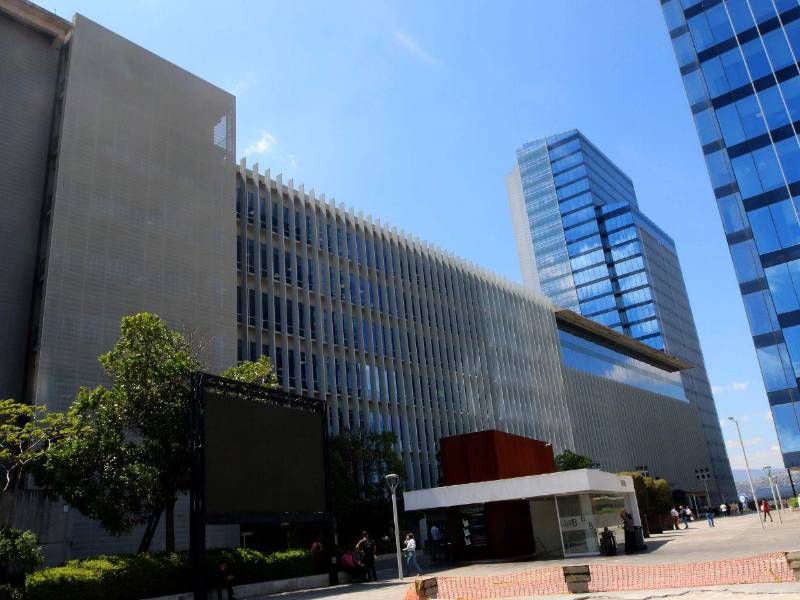 La Casa Presidencial su unirá al Centro Cívico Gubernamental para albergar instituciones públicas.