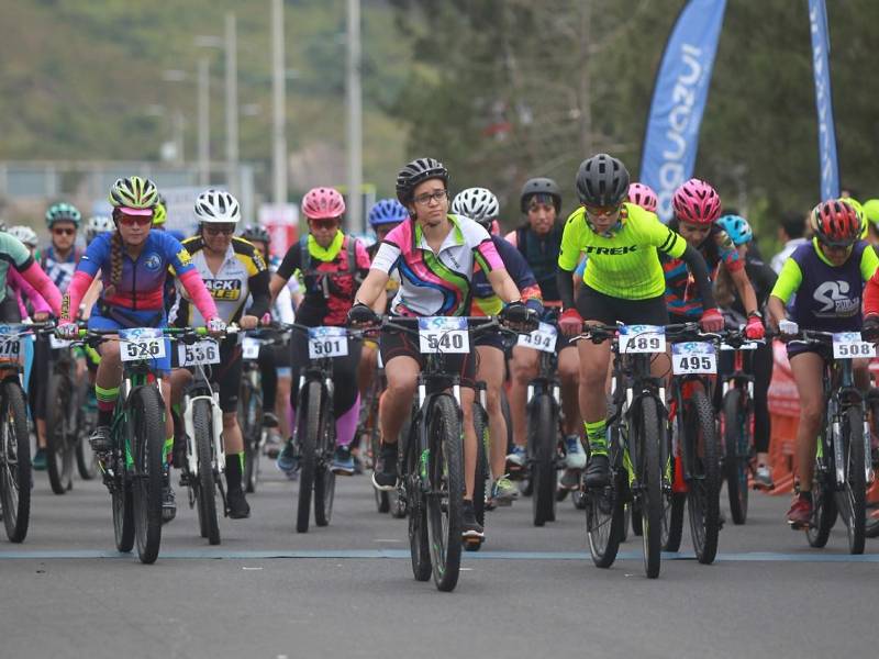 Últimas horas para inscribirte en la Vuelta EL HERALDO 2025