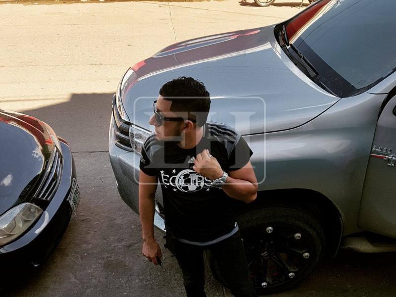 Borran último video de Elmer Méndez donde vendía un ganado antes de ser asesinado