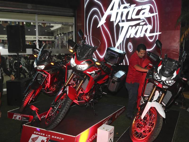 Didemo Honda realizó el lanzamiento oficial de la nueva Honda Africa Twin 2026 en Honduras, una motocicleta creada para quienes disfrutan la aventura y los recorridos de larga distancia.