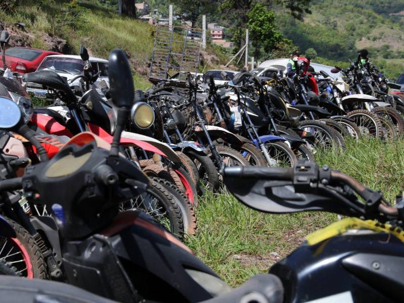 Las primeras motos chatarras decomisadas por la Alcaldía cumplirán 90 días en noviembre tras iniciar la operación municipal.