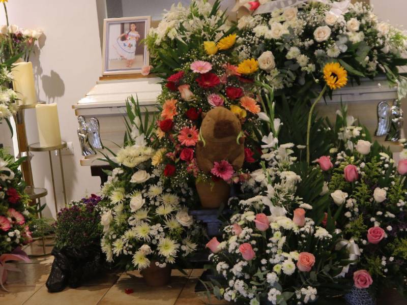 Los restos mortales de la niña Leyret Nahiara Aguilar Rodríguez fueron velados en una funeraria de la capital.