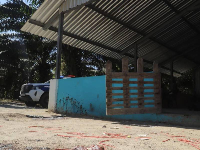 En Rigores, Trujillo, Colón, 20 personas fueron acribilladas de varios disparos.