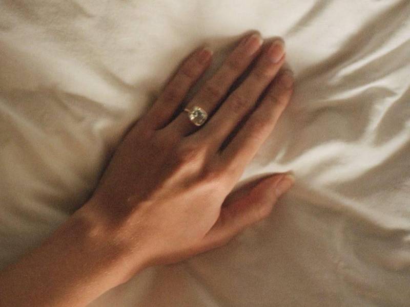 La imagen publicada en la cuenta de Instagram de Gabriella muestra el impresionante anillo.