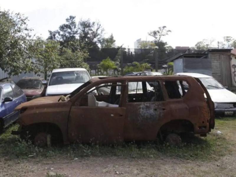 Los dueños de los automotores deben consultar su situación y completar los procedimientos correspondientes antes de que sus vehículos sean evaluados para su posible envío a reciclaje.