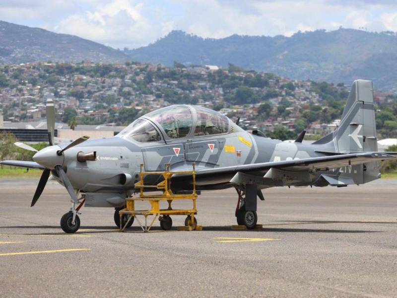 El avión Tucano será utilizado para el combate al tráfico de drogas en el país.