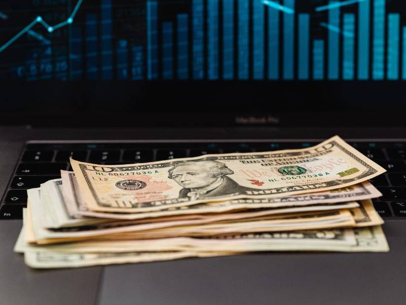 Precio del dólar en Honduras registra leve baja y favorece al lempira este martes 7 de julio