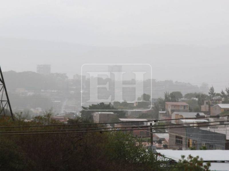 Las condiciones del tiempo en Honduras este sábado 30 de mayo estarán influenciadas por un sistema de inestabilidad atmosférica que favorecerá la presencia de lluvias en varias regiones del país. A continuación, te lo detallamos.