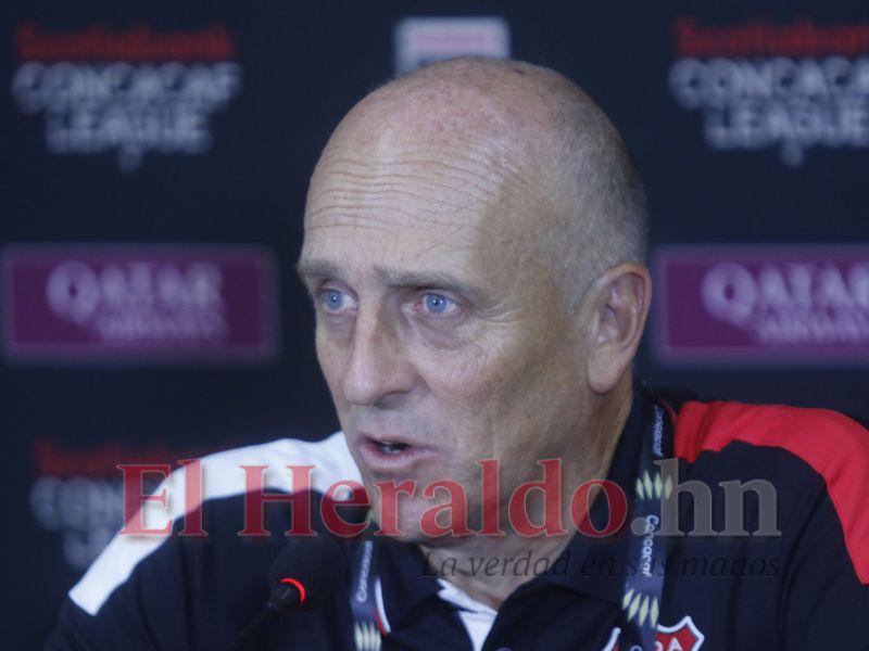 Fabián Coito recuerda a la H: “Con la Selección de Honduras hicimos grandes partidos”