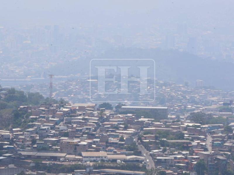 Especialistas llaman a usar mascarilla e hidratarse ante altos índices de contaminación registrados este sábado en la capital hondureña.