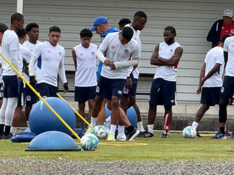 Alta en Olimpia y sorpresa: Así se preparan para el primer pulso de la final ante Marathón