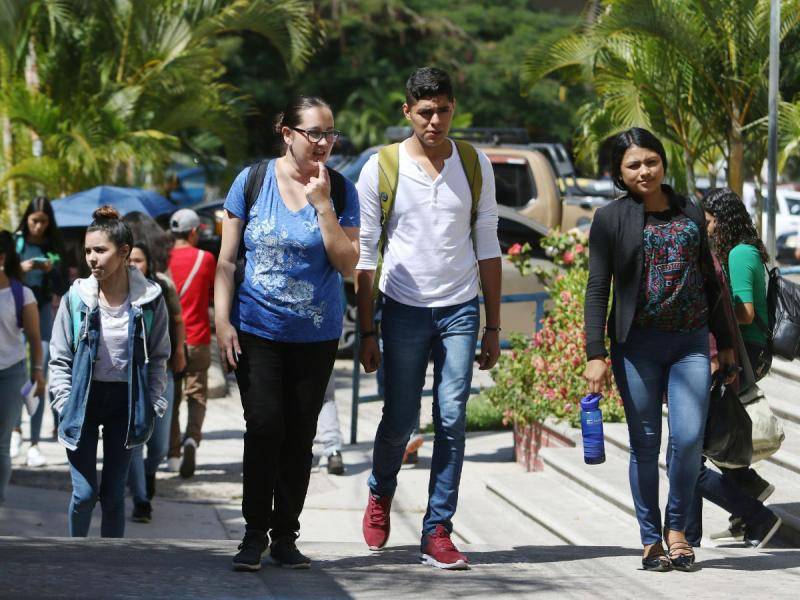 $!<b>Comisión legislativa pretende que sea el CNE el que lidere las elecciones para elegir a las nuevas autoridades de la Universidad Pedagógica Nacional.</b>