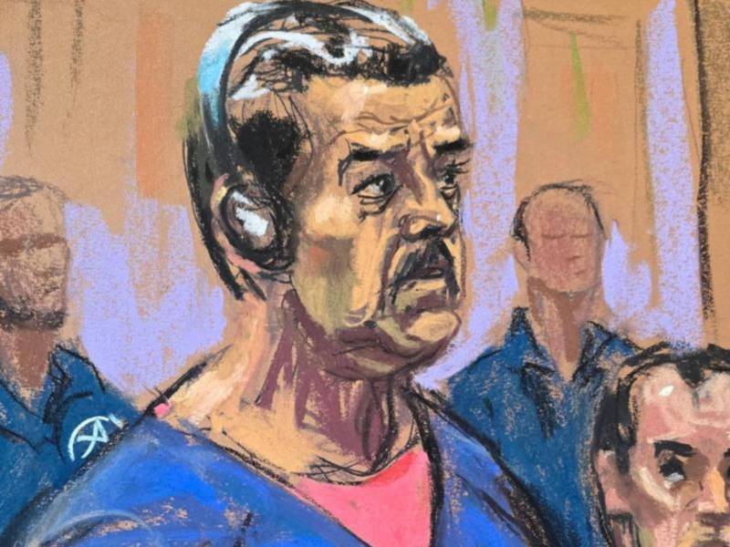 El Departamento de Justicia de EE.UU. ha eliminado gran parte de las alusiones al Cartel de los Soles en la nueva imputación contra el capturado presidente venezolano, Nicolás Maduro, al que ya no señala como líder de la organización de narcotráfico, caracterizada ahora en el documento como un sistema de clientelismo. ¿La razón?