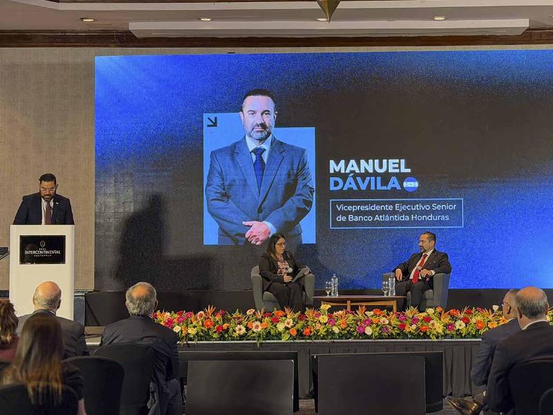 El vicepresidente ejecutivo de Banco Atlántida, Manuel Dávila conversó sobre los orígenes del Banco Atlántida y cómo mantiene su liderazgo más de un siglo después.
