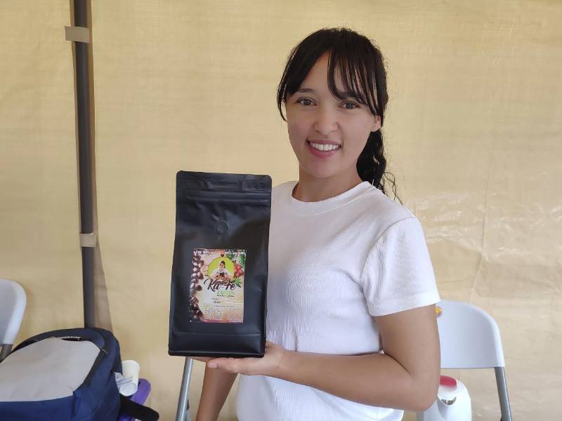 Mary Portillo presenta su marca familiar que incluye café, té y tisanas