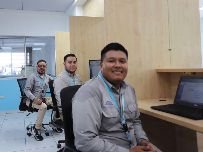 Los empleados aduaneros atenderán las 24 horas al día los siente días a la semana.