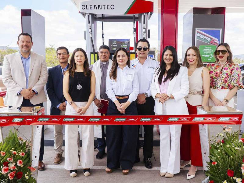Puma Energy continúa llevando la emoción de “Ahorrá y Ganá” con Puma Pris a diferentes puntos de Honduras, premiando la preferencia de sus clientes con vehículos KIA y múltiples beneficios durante la promoción.
