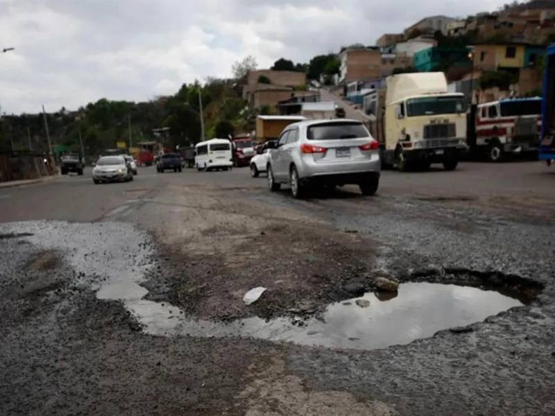 Capitalinos podrán reportar baches, acumulación de basura, tapas dañadas y otros problemas de infraestructura directamente desde WhatsApp, facilitando una atención más rápida y eficiente por parte de la Alcaldía Municipal del Distrito Central.