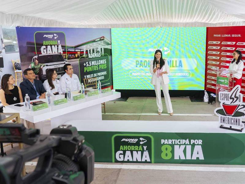 Paola Padilla, Marketing Manager de Puma Energy Honduras, destacó el compromiso de la compañía de continuar creando beneficios y experiencias de valor para sus clientes a través de iniciativas como “Ahorrá y Ganá” con Puma Pris.