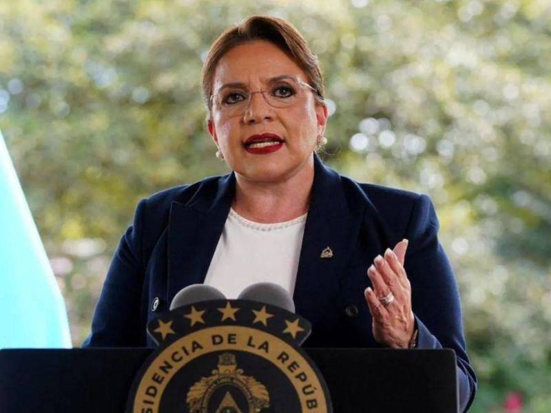 Durante el hackeo de la presidenta Xiomara Castro circularon mensajes relacionados con Israel, contenido promocional y afirmaciones atribuidas a la exmandataria sobre hechos políticos de Honduras.