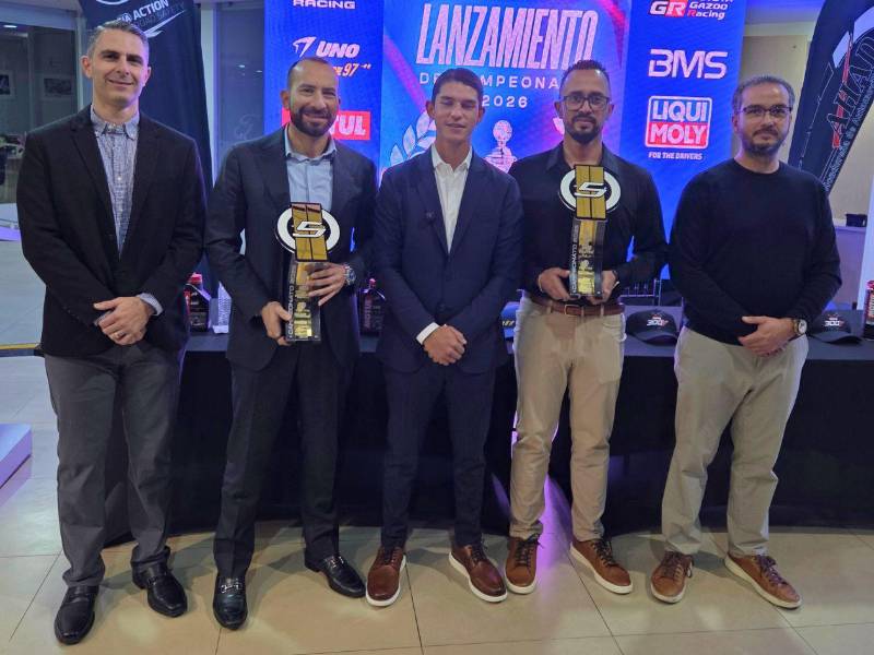 El premio recibido por los Campeones del Campeonato 2025 es un reconocimiento a su disciplina, constancia y excelencia deportiva a lo largo de la temporada.