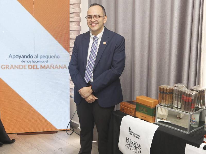 Leonel Rivas, Gerente Corporativo de Mercadeo y Estrategia Comercial de Banco de Occidente, durante la presentación oficial de Fuego &amp; Barrica VII edición.