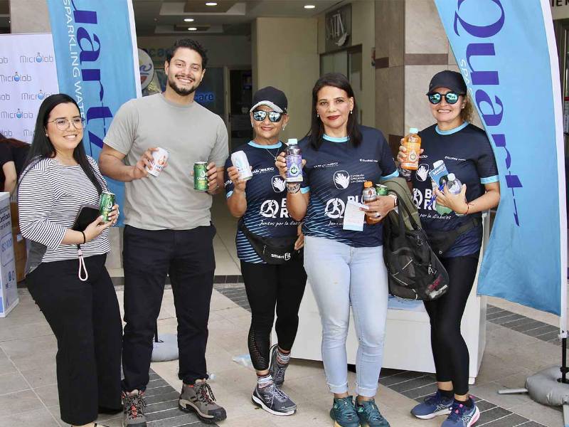 Durante el lanzamiento se dieron a conocer las distancias, categorías y novedades de Blue Run 2026, que contará con recorridos de 1.2K para niños, además de las modalidades de 5K y 10K.
