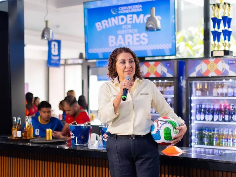 Karla Ávila, directora Legal &amp; Asuntos Corporativos de Cervecería Hondureña, reafirmó el compromiso de la compañía con el crecimiento de los emprendedores que forman parte de la historia y los recuerdos de los hondureños.