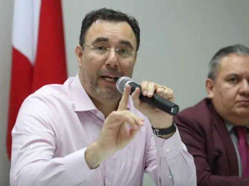 Luis Zelaya, excandidato presidencial del Partido Liberal.