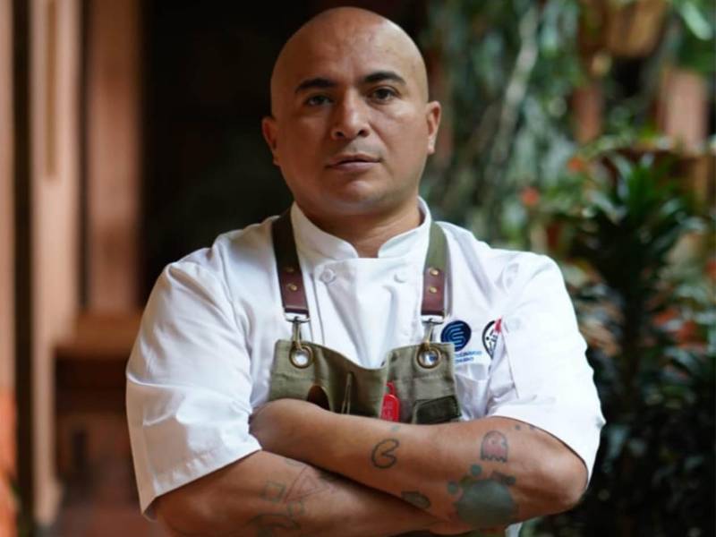 El chef Carlos Pereyra aportoo su creatividad culinaria en esta sabrosa edición.