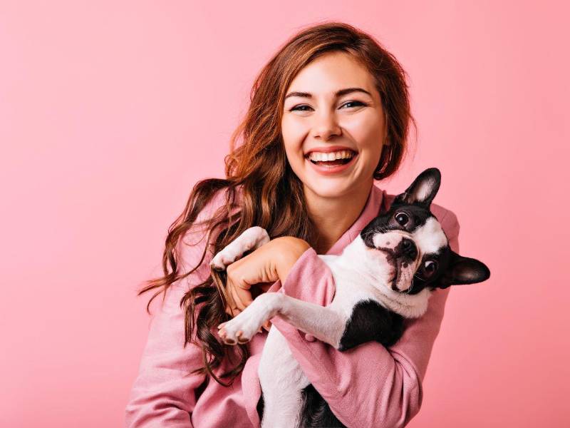 Dale a tus cachorros una nutrición adecuada con la línea Bienestar de Dogui®.