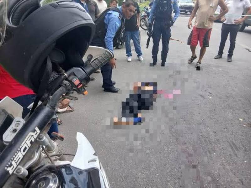 Menor de 11 años muere atropellado frente a escuela en Atlántida; conductor fue detenido