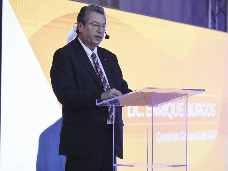 Enrique Burgos, Gerente General del RAP, durante el lanzamiento de la campaña “Afiliarte al RAP es beneficio para todos”.