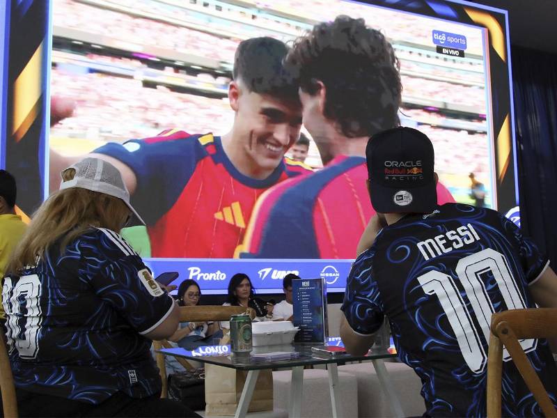 Más de 120,000 clientes participaron en esta iniciativa, que además marcó el lanzamiento de UNO Plus, la nueva aplicación móvil diseñada para ofrecer promociones, recompensas y experiencias exclusivas.