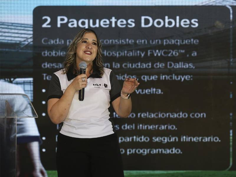 Martha Ruiz, Gerente de Mercadeo de Corporación Jaar y Kia Honduras, destacó el compromiso de la marca con experiencias exclusivas para sus clientes.
