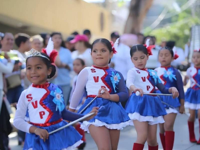 La iniciativa contempla tres categorías: palillonas, novias y pomponeras; bandas de guerra y cadetes; y cuadros folclóricos.