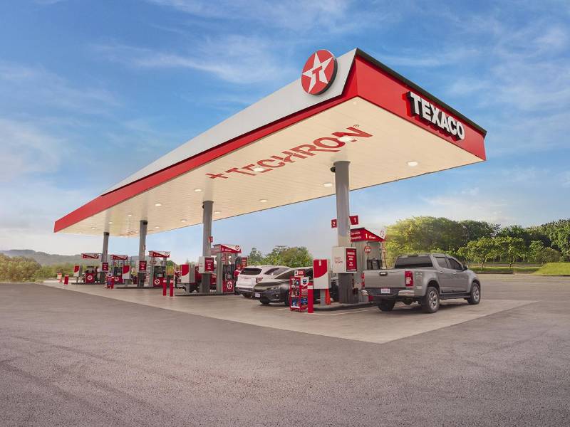 Texaco celebra 80 años en Honduras, reafirmando su compromiso con la calidad, la innovación y el progreso del país.