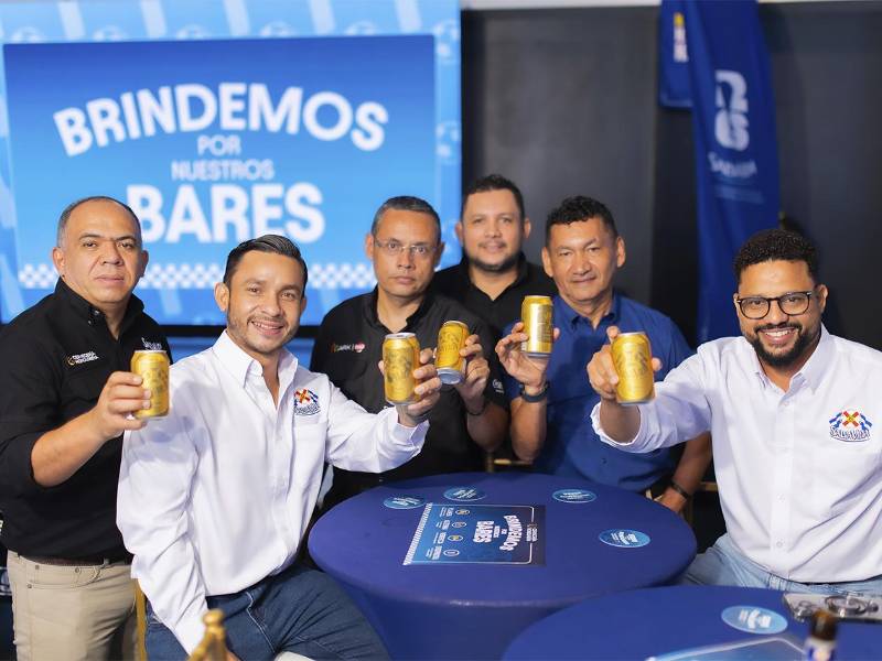 “Brindemos por nuestros bares” reafirma el compromiso de Cervecería Hondureña con el desarrollo del sector emprendedor.