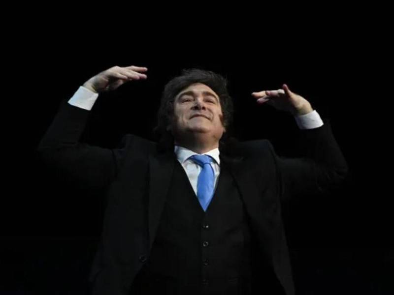 El presidente de Argentina, Javier Milei, fue blanco de una campaña de desinformación por parte de agentes rusos, según una investigación periodística.