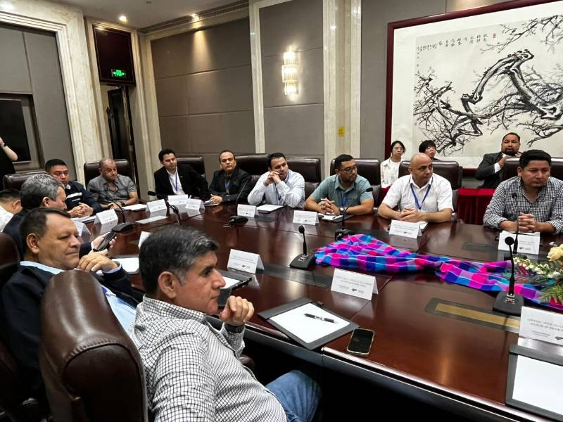 Las autoridades de China buscan tener la mayor cantidad de aliados en Honduras antes de las próximas elecciones, según el análisis de Graco Pérez.