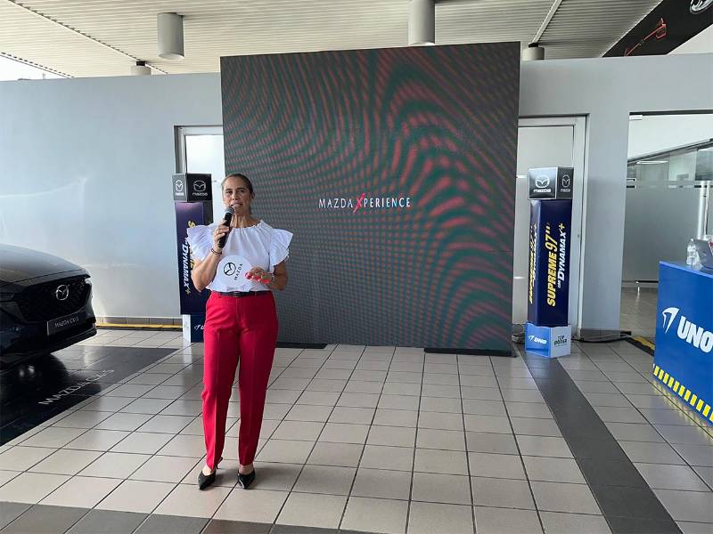 Janine Nassar, Gerente de Negocios CrediQ, destacó las facilidades de financiamiento para adquirir un Mazda.