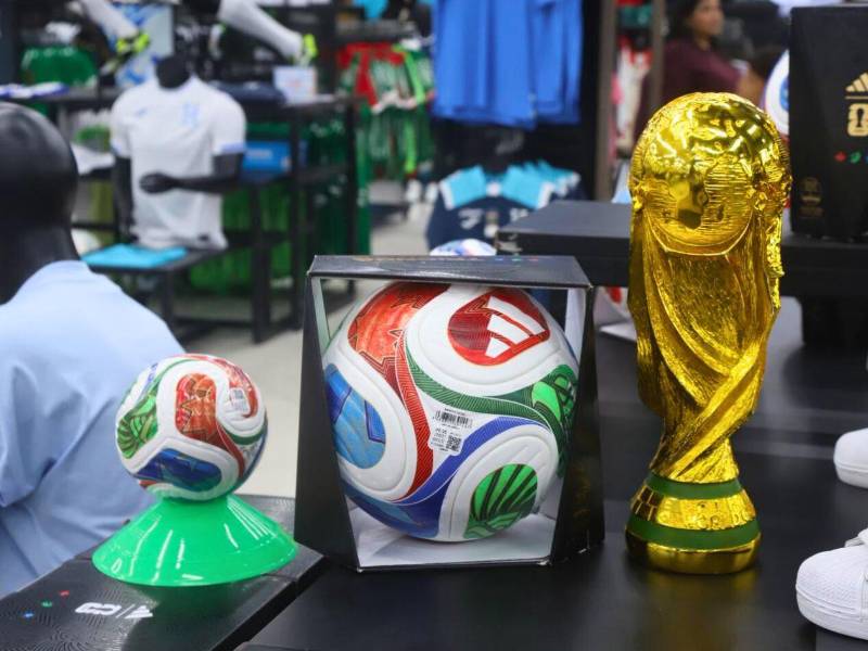 El balón oficial del Mundial 2026 también lo puedes encontrar en Diunsa y Sportia.