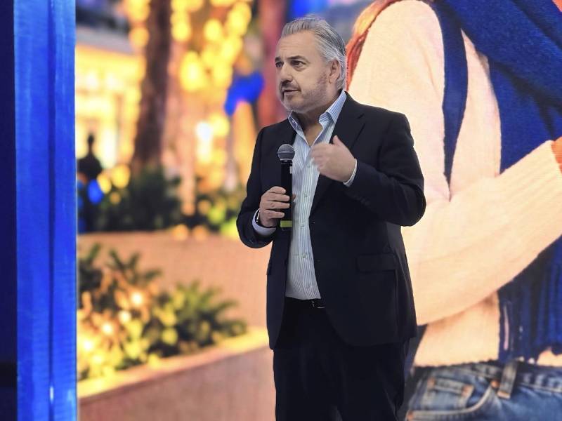 Santiago Benedit, CEO de Tigo Honduras, reafirma el compromiso de la compañía con la inversión en infraestructura digital, la innovación y el fortalecimiento de la conectividad para impulsar el desarrollo del país.