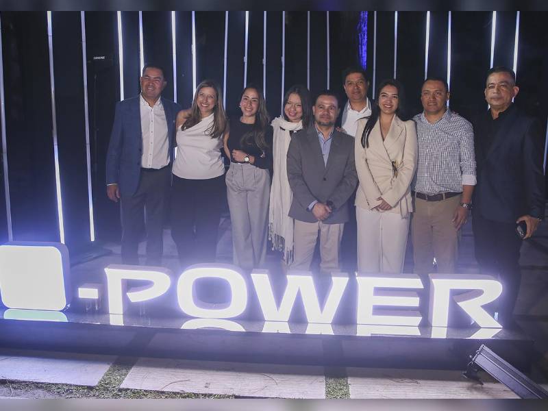 Representantes de Nissan destacaron la llegada de la tecnología e-POWER como una innovación para la movilidad en el país.