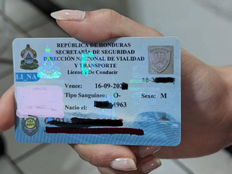 Los ciudadanos que pierdan su licencia de conducir podrán solicitar una reimpresión si el documento se encuentra vigente, informó la DNVT.