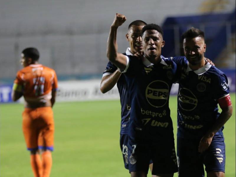 Motagua logra despertar y lo hace goleando a los Lobos de la UPNFM